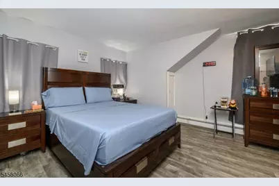 25 Comfort Pl, Clifton, NJ 07011 - Photo 21
