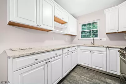 320 South Street #18H, Morristown, NJ 07960 - Photo 13