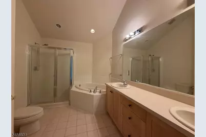 117 Crown Ct, Livingston, NJ 07039 - Photo 11
