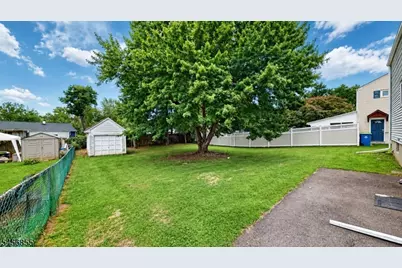 1019 Colby Ave, Raritan, NJ 08869 - Photo 11