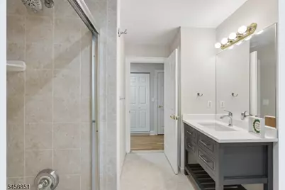 53-55 Broadway #D, Park Ridge, NJ 07656 - Photo 11