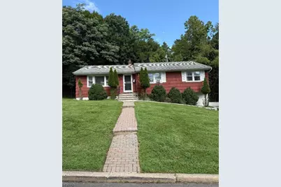 403 Longview Ct, Northvale, NJ 07647 - Photo 1