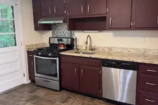 403 Longview Ct, Northvale, NJ 07647 - Photo 3