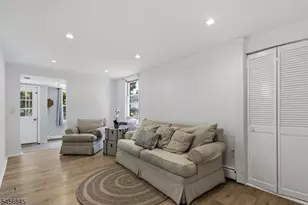 32 Schwarz Blvd, Jefferson Township, NJ 07849 - Photo 11