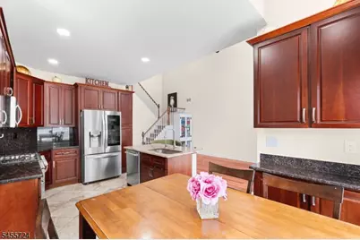 3 Delaney Ct, Bridgewater, NJ 08807 - Photo 9
