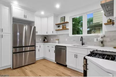 33 Wall St, Cranford Township, NJ 07016 - Photo 19