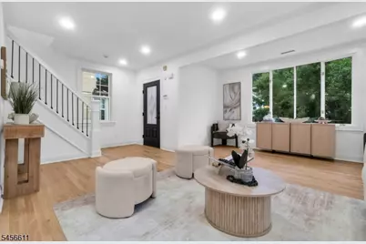 33 Wall St, Cranford Township, NJ 07016 - Photo 9