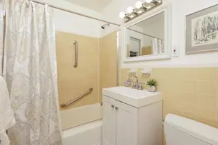 32A W Roselle Ave, Roselle Park, NJ 07204 - Photo 15