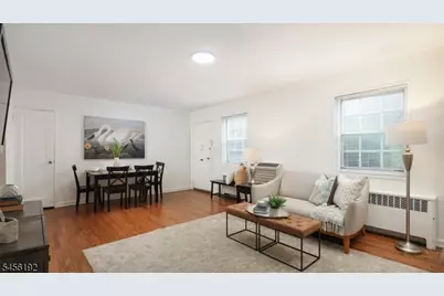 32A W Roselle Ave #32A, Roselle Park, NJ 07204 - Photo 5