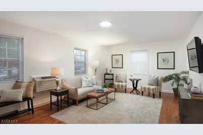 32A W Roselle Ave #32A, Roselle Park, NJ 07204 - Photo 3
