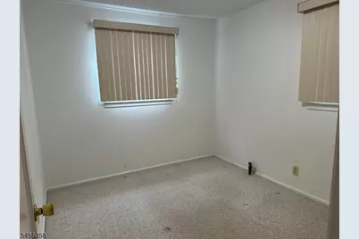 97 Cayuga Ave, Rockaway Township, NJ 07866 - Photo 15