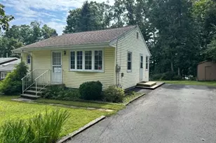 97 Cayuga Ave, Rockaway Township, NJ 07866 - Photo 1