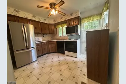 97 Cayuga Ave, Rockaway Township, NJ 07866 - Photo 11