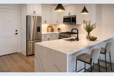 580 Palisade Ave #302, Jersey City, NJ 07307 - Photo 3