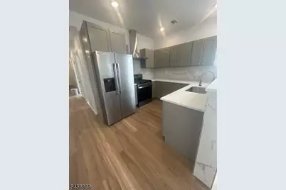 995 S Orange Ave #3, Newark, NJ 07106 - Photo 9