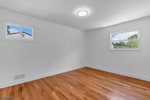 16 Alden Terrace, Mount Olive, NJ 07836 - Photo 11