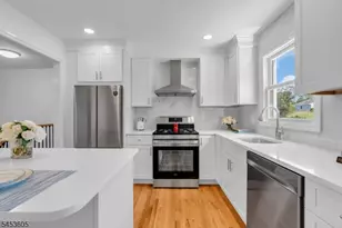 16 Alden Terrace, Mount Olive, NJ 07836 - Photo 5