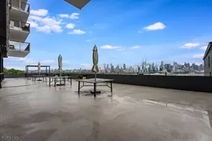 6050 Kennedy Blvd E, West New York, NJ 07093 - Photo 23