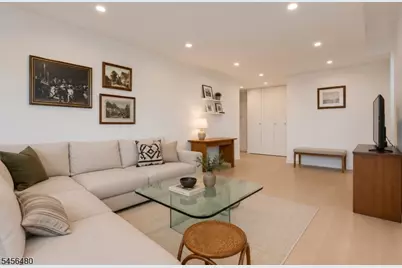 6050 Kennedy Blvd E #15G, West New York, NJ 07093 - Photo 9