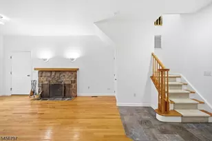 242 Hiawatha Blvd, Parsippany, NJ 07034 - Photo 7