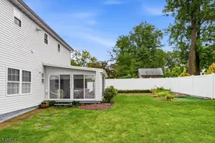 242 Hiawatha Blvd, Parsippany, NJ 07034 - Photo 33
