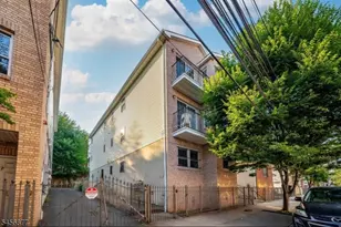 21-23 Norfolk St, Newark, NJ 07103 - Photo 1