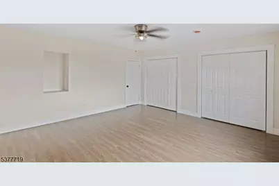 86 Farnham Ave, Garfield, NJ 07026 - Photo 9