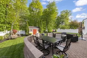 279 Nathan Ct, Aberdeen Township, NJ 07721 - Photo 19