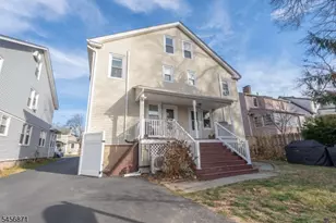 10 Marshall St, West Caldwell, NJ 07006 - Photo 33
