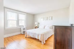10 Marshall St, West Caldwell, NJ 07006 - Photo 19