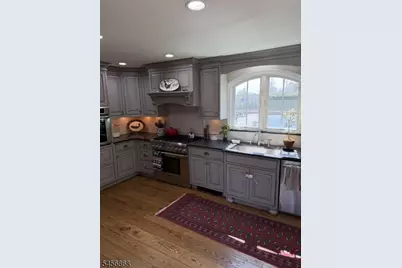 120 Riverwood Ave, Bedminster Township, NJ 07921 - Photo 7