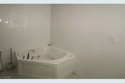 411-419 Chestnut St #3C, Newark, NJ 07105 - Photo 15