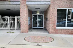 411-419 Chestnut St, Newark, NJ 07105 - Photo 1