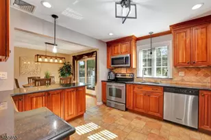 18 Starlight Rd, Jefferson Township, NJ 07438 - Photo 7