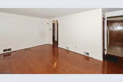 2623 N Wood Ave, Linden, NJ 07036 - Photo 3