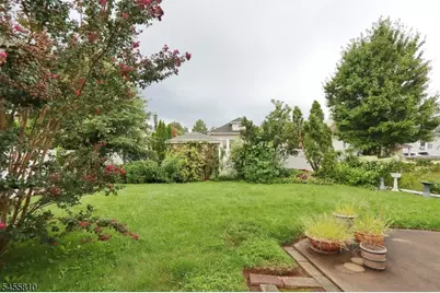 2623 N Wood Ave, Linden, NJ 07036 - Photo 17