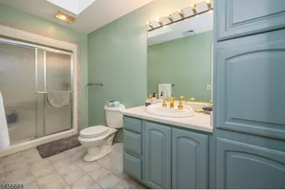 19 Lakeside Dr, Vernon, NJ 07461 - Photo 13