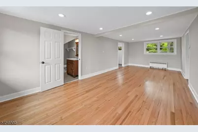 117 Mountain View Rd, Hillsborough Township, NJ 08844 - Photo 35