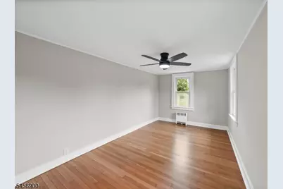 117 Mountain View Rd, Hillsborough Township, NJ 08844 - Photo 33