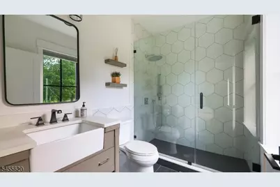 610 Johnston Dr, Watchung, NJ 07069 - Photo 33