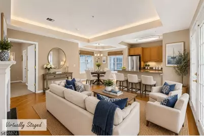8202 Harcourt Rd, Clifton, NJ 07013 - Photo 5