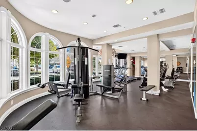 8202 Harcourt Rd, Clifton, NJ 07013 - Photo 19