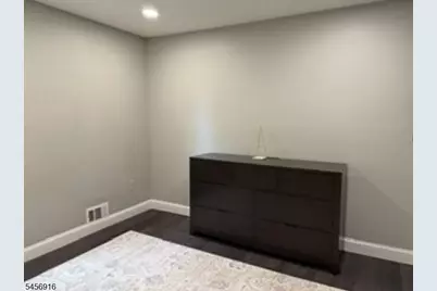 253 Rachel Ct, Franklin Township, NJ 08823 - Photo 5