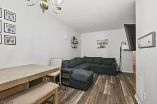 12 Cypress Ct, Clinton, NJ 08809 - Photo 5