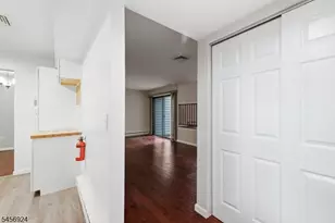 6 N Slope, Union Township, NJ 08809 - Photo 5