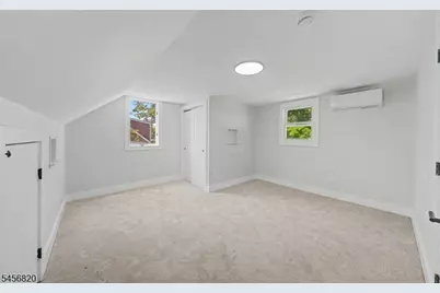 19 Ferndale Rd, Wayne, NJ 07470 - Photo 19