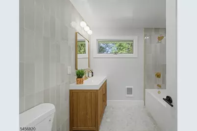 19 Ferndale Rd, Wayne, NJ 07470 - Photo 15