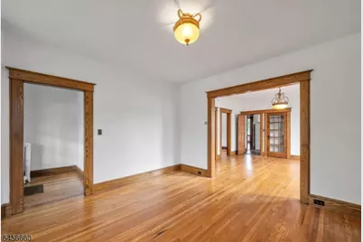 18 Lincoln Ave Unit #1, Little Falls Township, NJ 07424 - Photo 7