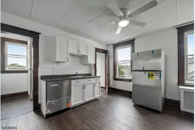 18 Lincoln Ave Unit #2, Little Falls Township, NJ 07424 - Photo 11