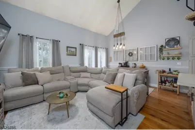 7 Sugar Loaf Ct #5, Vernon, NJ 07462 - Photo 9